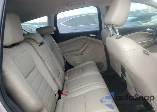 1FMCU0HD2JUD44590: 90674175