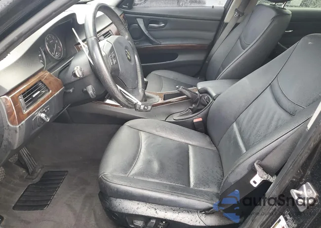 WBAPH7C5XBE126053: 82323095