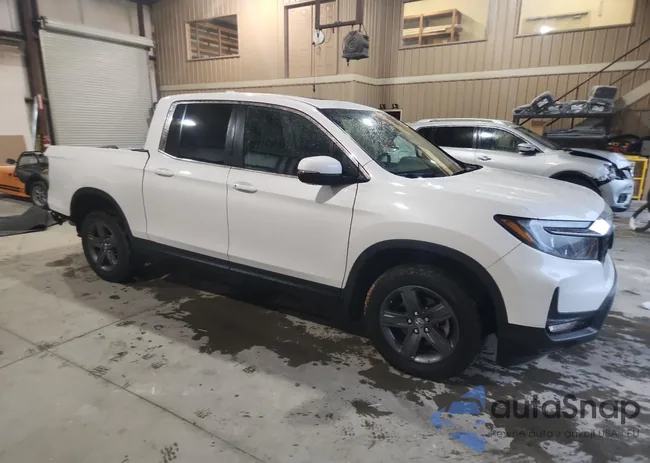 5FPYK3F52PB058308: 82736665