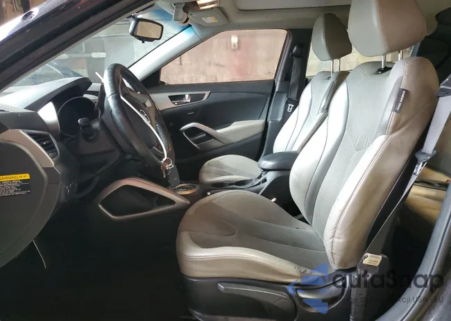 KMHTC6AD4CU053835: 82660695