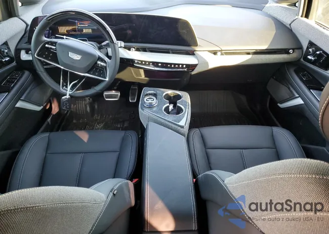 3GYK3EMR9SS191414: 86792125