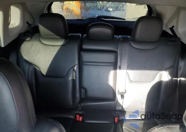 3C4NJDBB9JT162500: 86862335