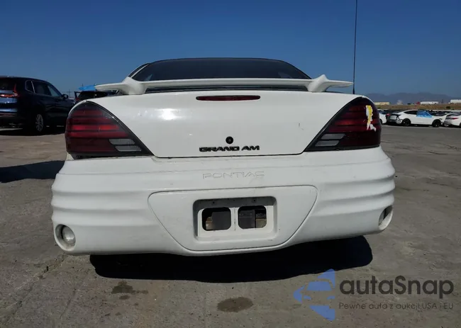 1G2NF52E21M579467: 89816655