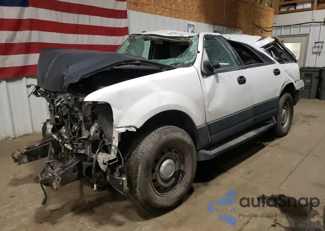 1FMJU1G54DEF46630: 82284735