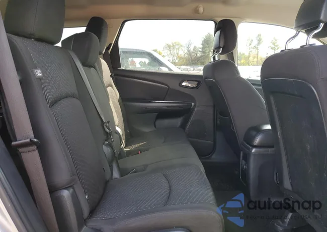 3C4PDCBG9HT515575: 90222935