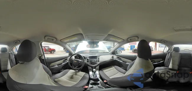 1G1PA5SG9E7258186: 82647035