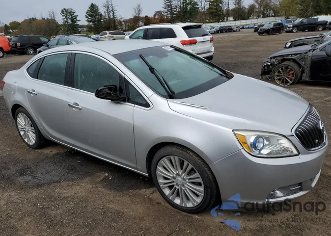 1G4PP5SK2E4184374: 89674105