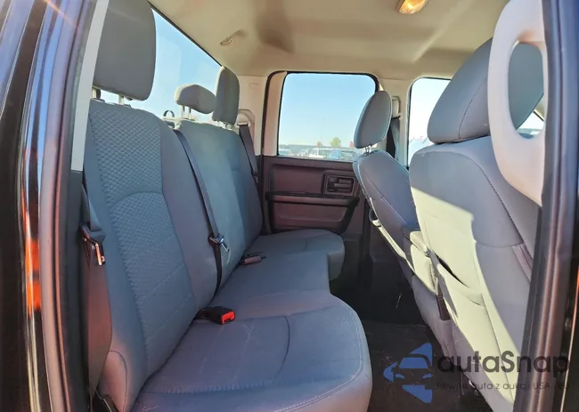 1C6RR7FP4DS605053: 89682745