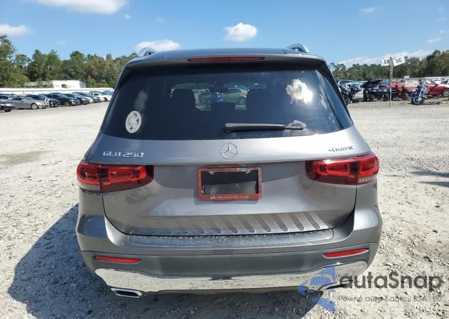 W1N4M4HB3MW104318: 86503955