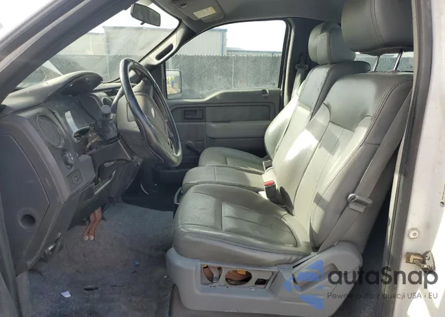 1FTMF1CM5DKD51601: 82204595