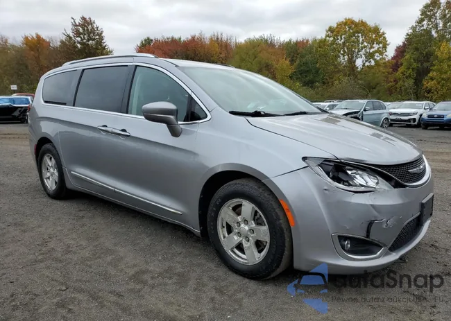 2C4RC1BG1KR613574: 86661505