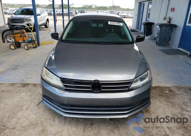 3VWD07AJ1FM298126: 82627695