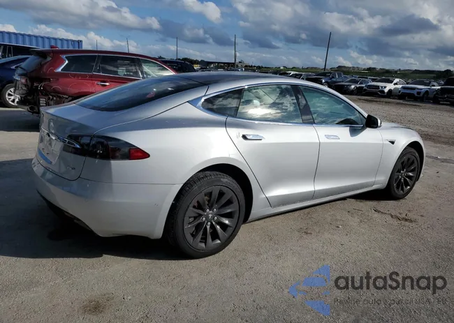 5YJSA1E20HF218801: 90690205