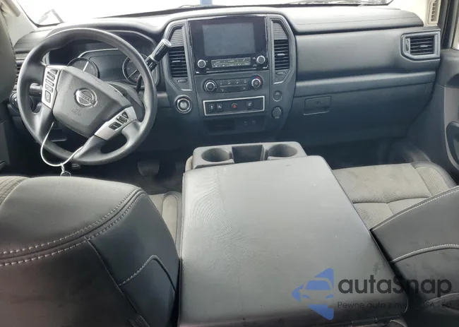 1N6AA1EE8MN528726: 82209315