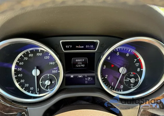 4JGDA5JB8DA231025: 86772505