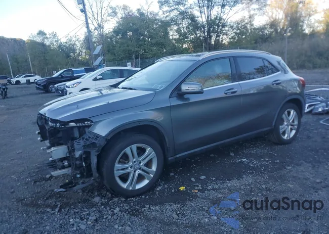 WDCTG4GB3HJ282951: 86686425