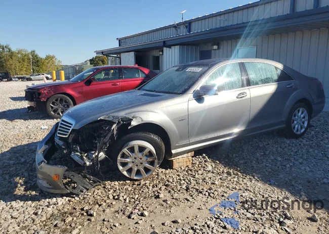 WDDNG7DB3CA422886: 84953925