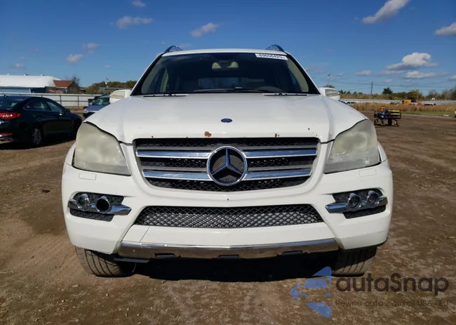 4JGBF7BB8AA533235: 89656425