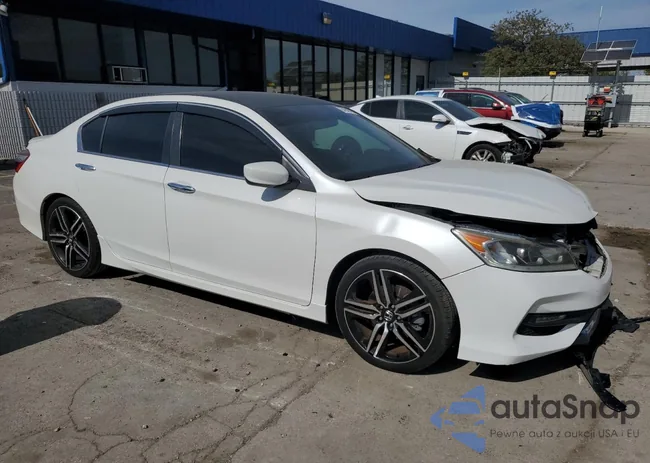 1HGCR2F51GA088905: 84642715