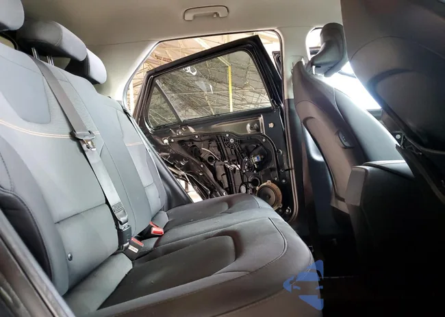 KNDCP3LE3R5184495: 89663365