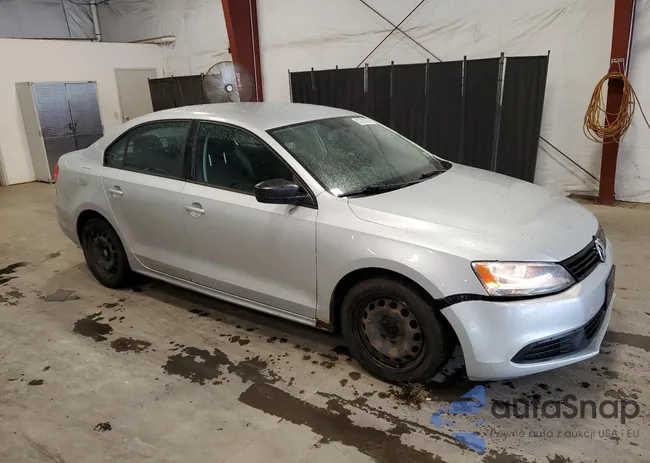 3VW2K7AJ7DM223963: 82298035