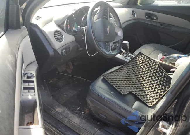 1G1PC5SBXE7305093: 89674185