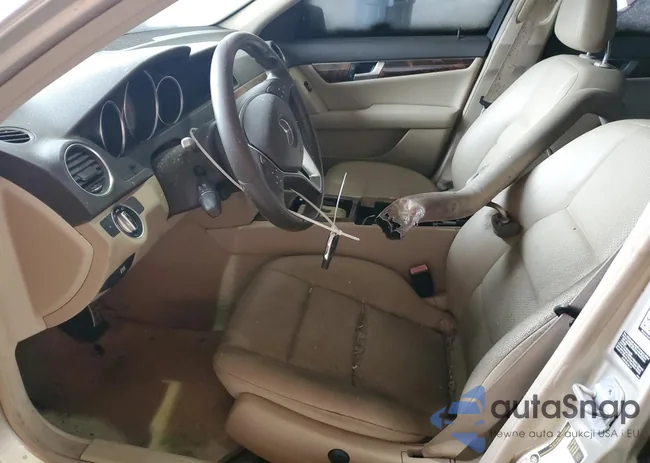 WDDGF4HB6CA672840: 90070835