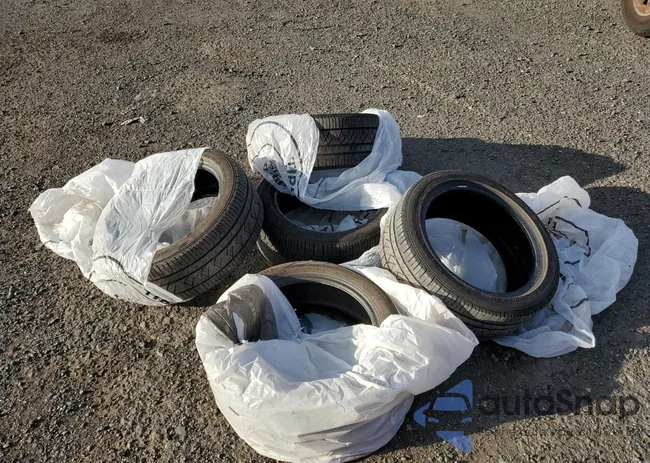 3FADP4EJ2EM182249: 89873055