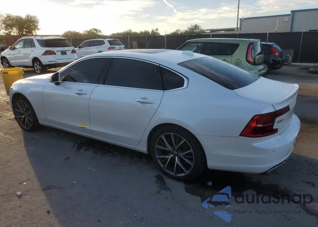 LVY992MK7JP037603: 86997985