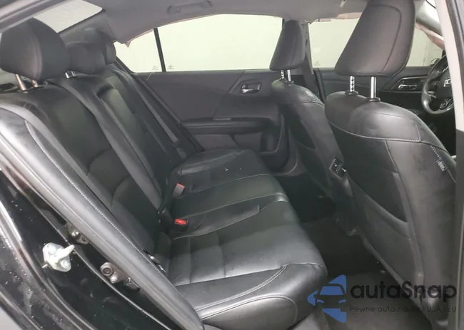 1HGCR2F86HA116483: 84971925