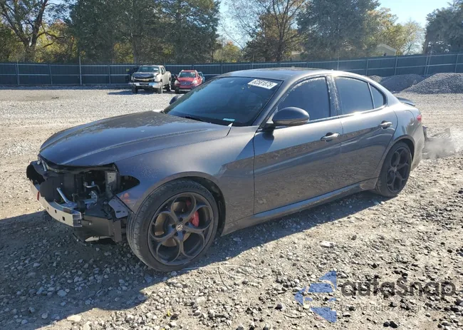 ZARFAECN1H7554569: 82581875