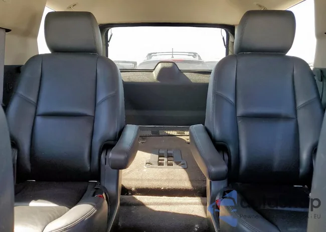 1GKS1EEFXCR256103: 90674685