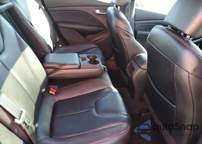 1C3CDFEB3FD180823: 82367775