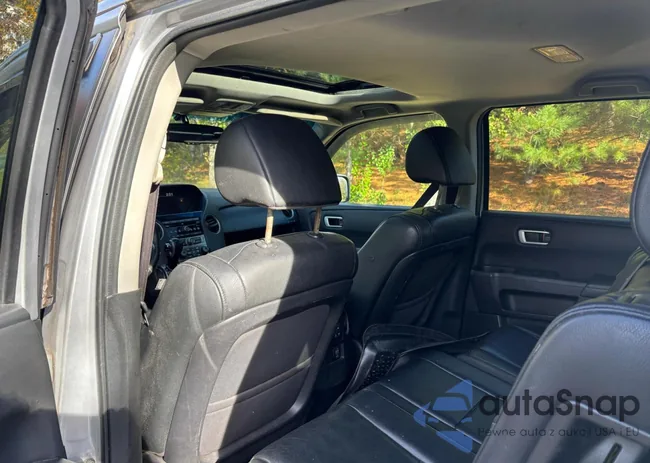 5FNYF4H59CB047381: 87172965