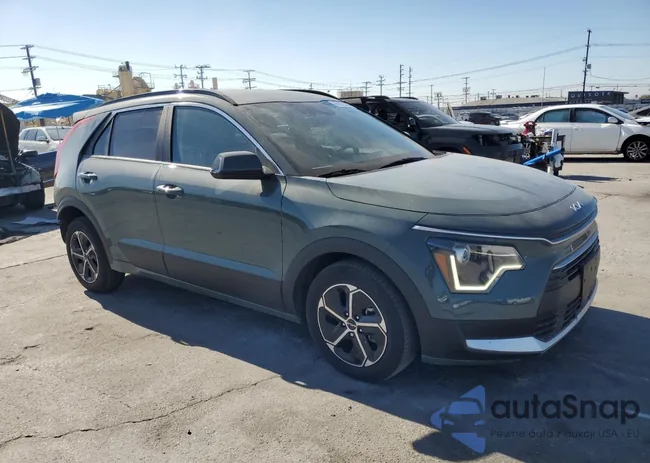 KNDCS3LF4S5225715: 86101165