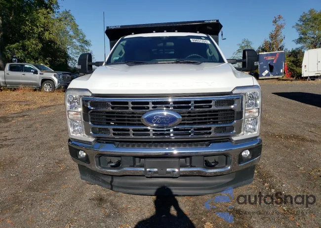 1FD8X3HT1PEC92250: 89651355