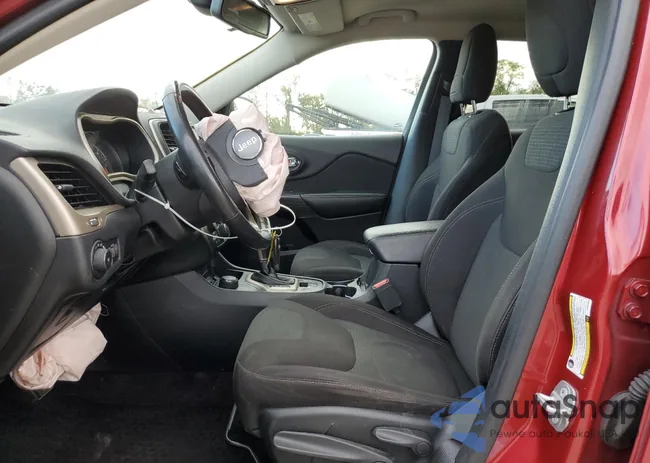 1C4PJMCS5HW532269: 82644125