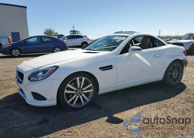 W1KPK3JAXLF172142: 82399285