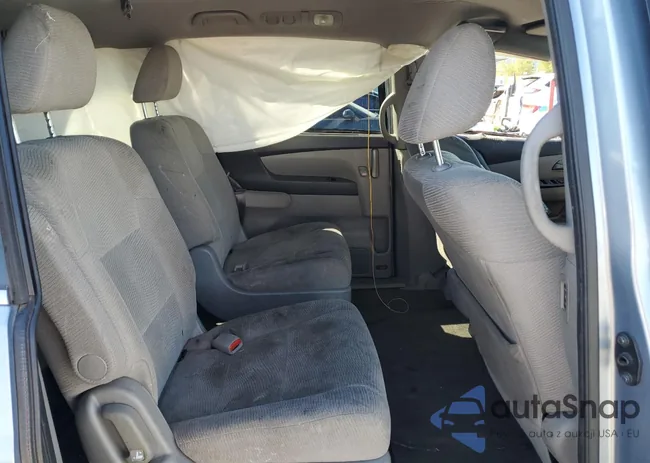 5FNRL5H44CB061702: 87066095