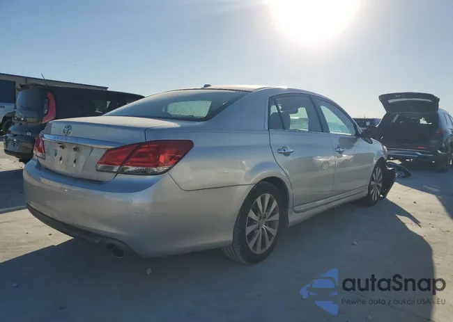 4T1BK3DB4BU403101: 89776965