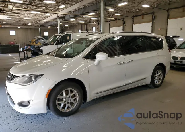 2C4RC1BG5LR284007: 90688345