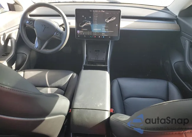 5YJ3E1EA3LF658200: 82275525