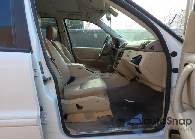 4JGAB57E35A550478: 86335225