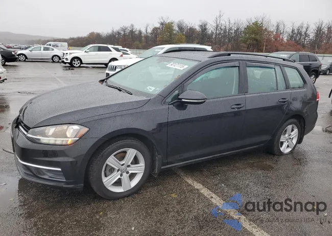 3VWD17AU5JM758825: 90121115