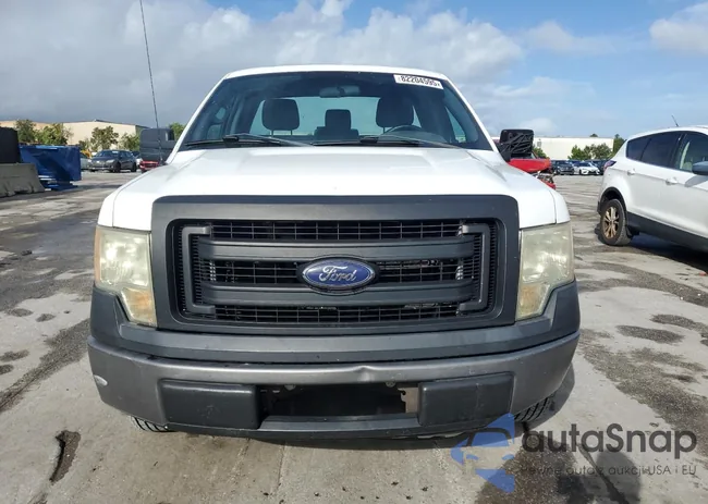 1FTMF1CM5DKD51601: 82204595