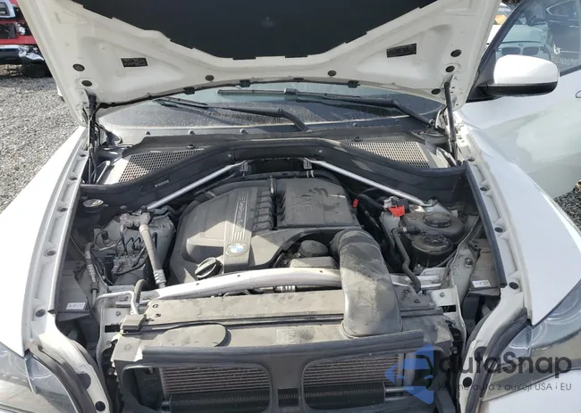 5UXFG2C51E0H10266: 81920295