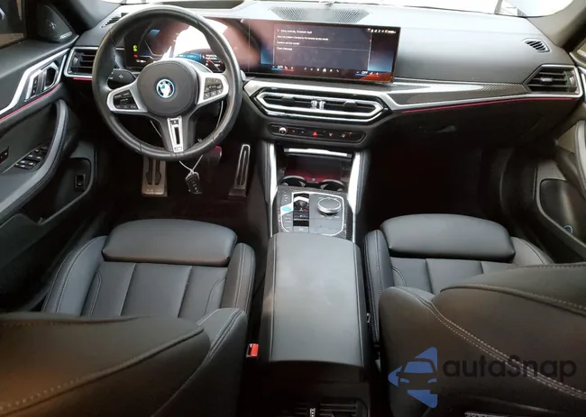 WBY33AW02RFS29158: 84731205