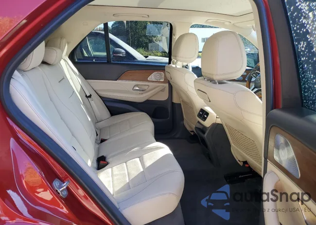 4JGFB4JB8LA250446: 85668105