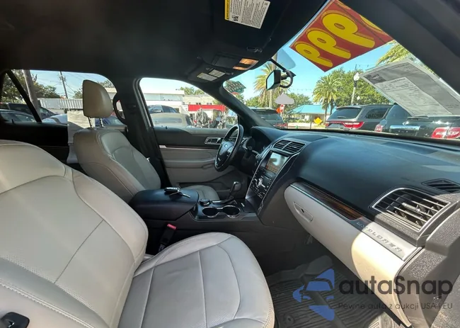 1FM5K8F80KGA52780: 90130305