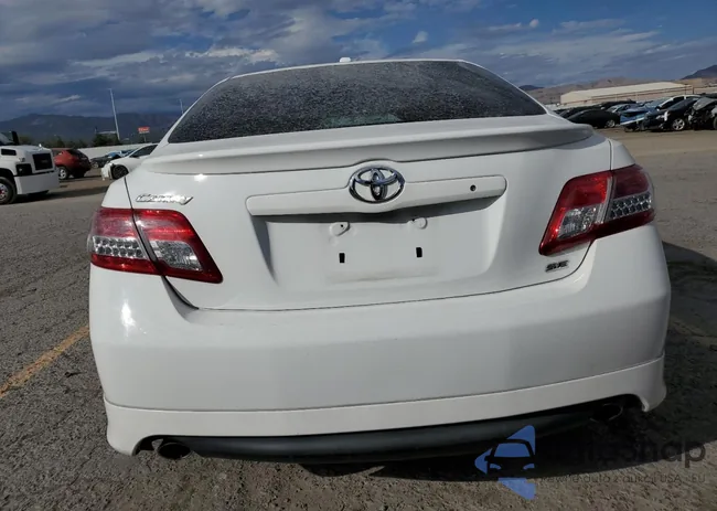 4T1BK3EK3AU605151: 82404625